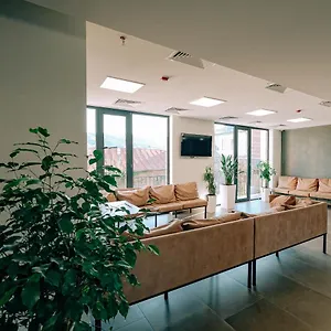 hotel-doesi.alltbilisihotels.com/