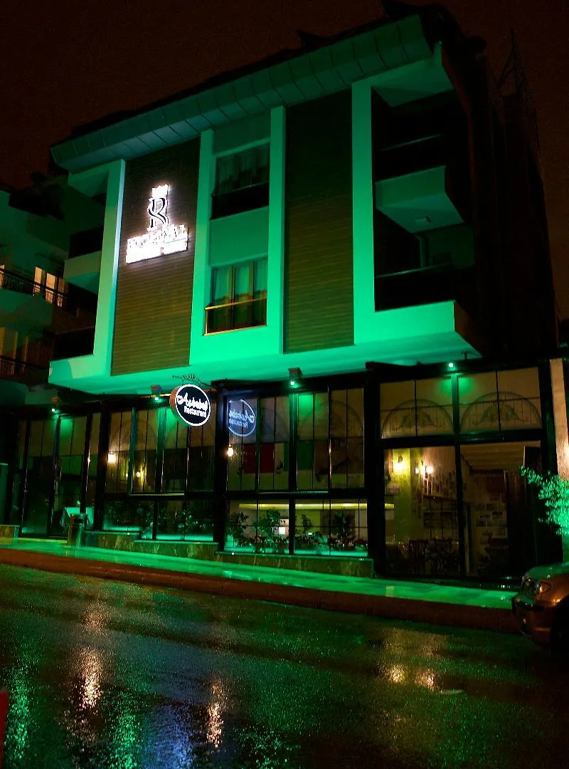 Microyal Hotel Antalya 2*,